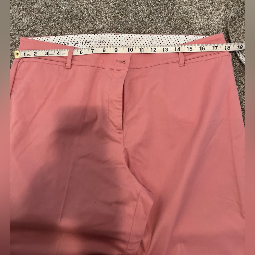 Talbots PERFECT CROP in coral, 14P - Picture 4 of 4